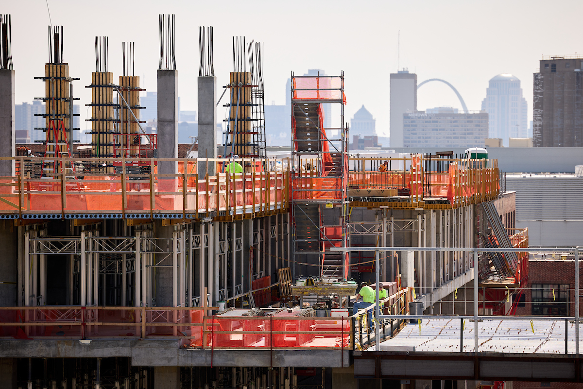 Construction of neuroscience building perseveres despite pandemic